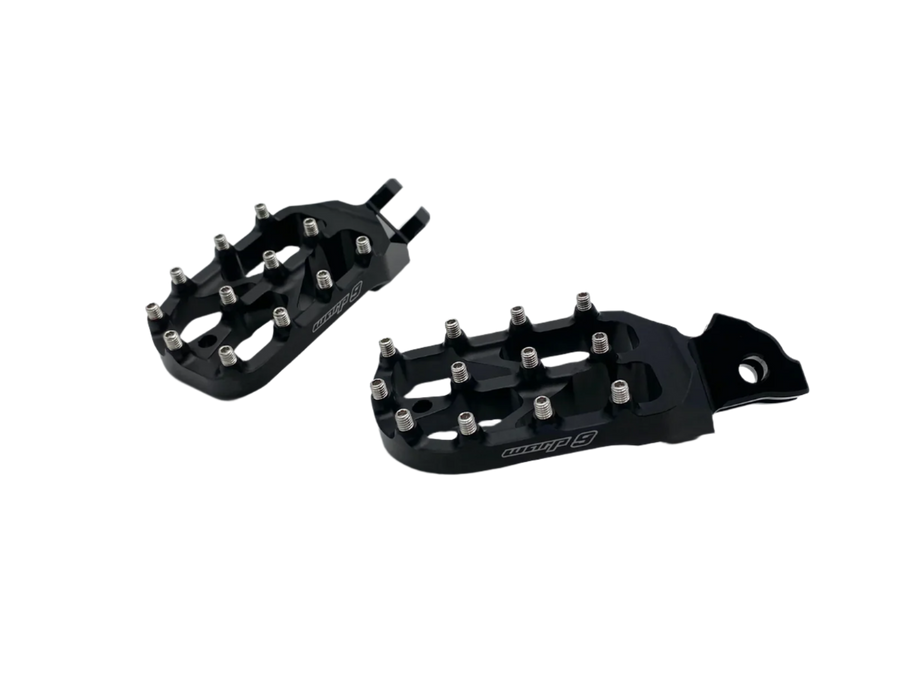 War 9 Elite Foot Pegs - Black