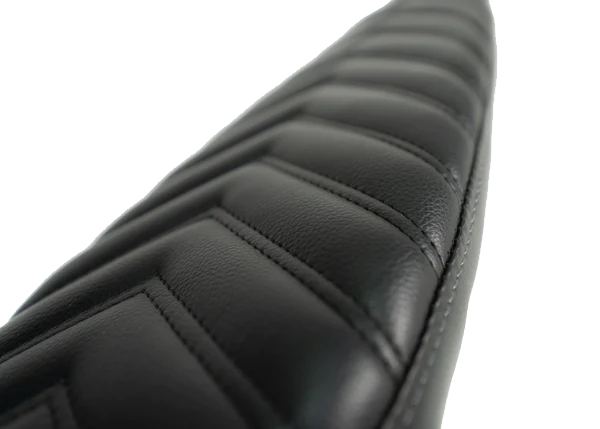 Blur Boundaries 2-Up V-Stitch Seat Black